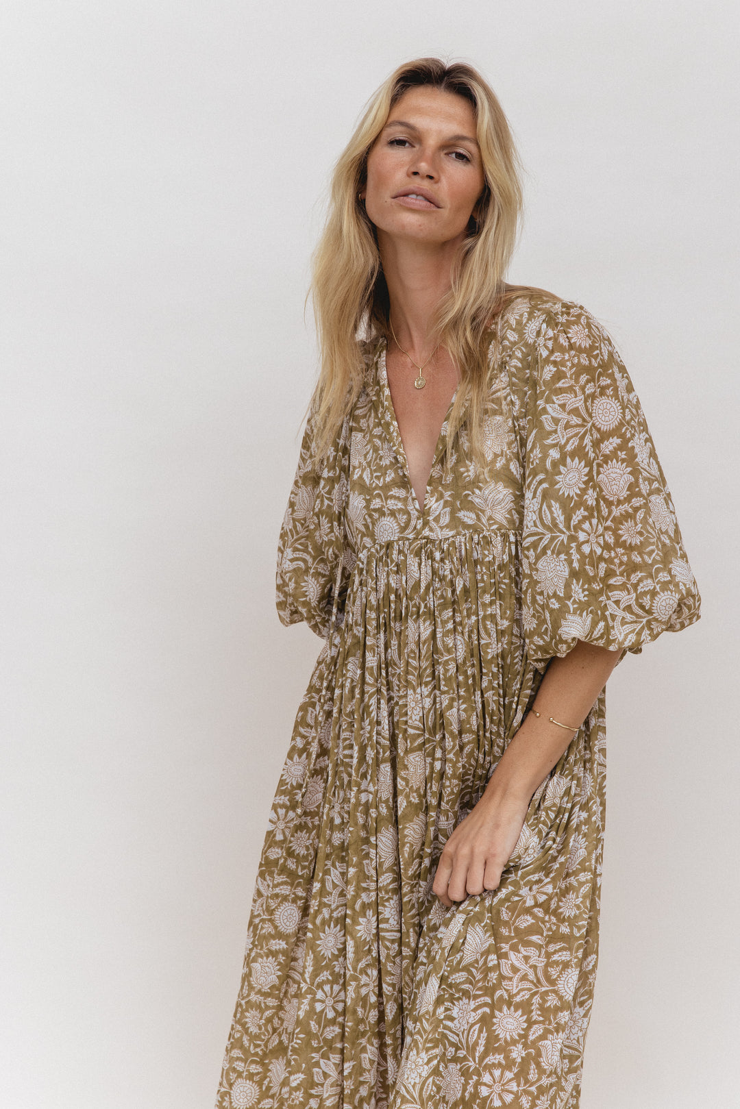 Kyra Maxi Dress ~ Olive